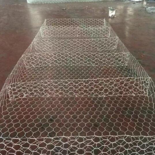 鍍高爾凡雙隔板雷諾護墊護底